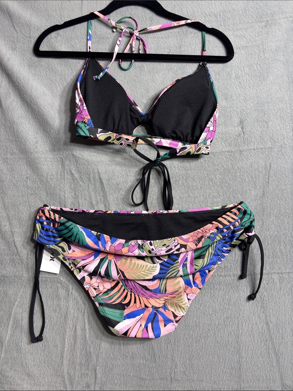 Hurley Floral Tropical Bikini Set - Picture 3 of 9
